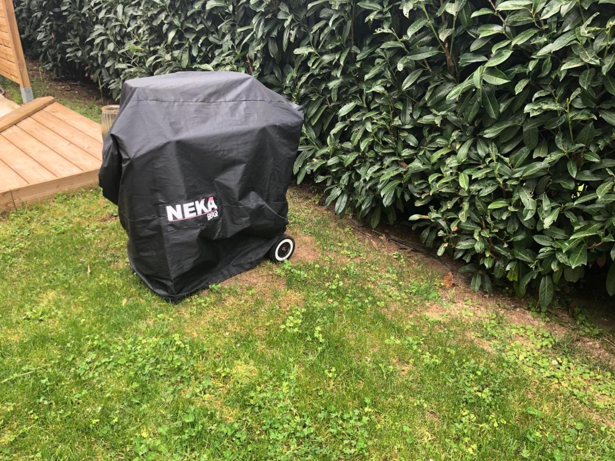 Tiny Et Jacuzzi Charente Maritime Vila Plassay Exterior foto